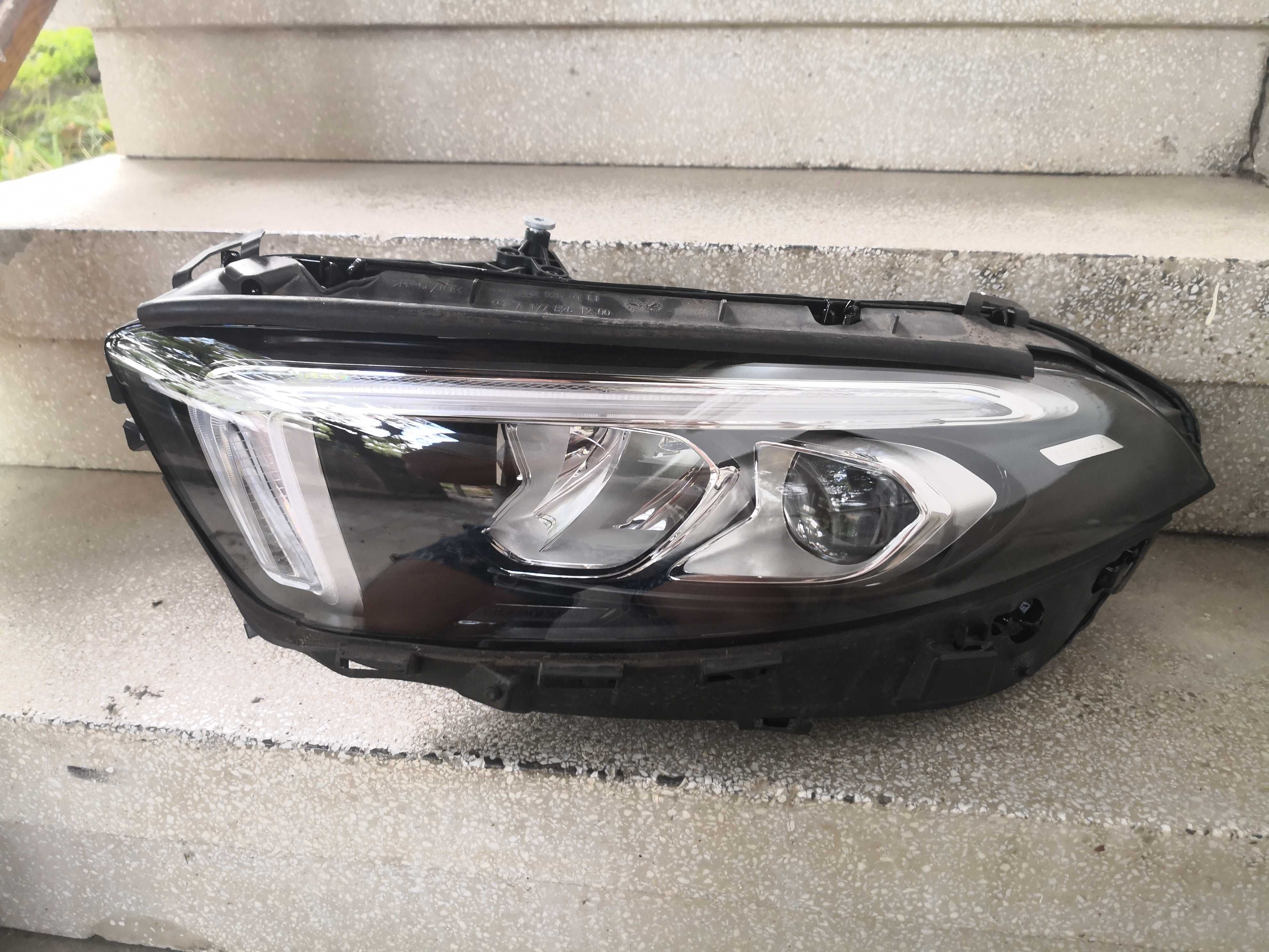 Фар Mercedes W177 A-Classa FULL LED ляв/Фар Мерцедес W177 Оригинален