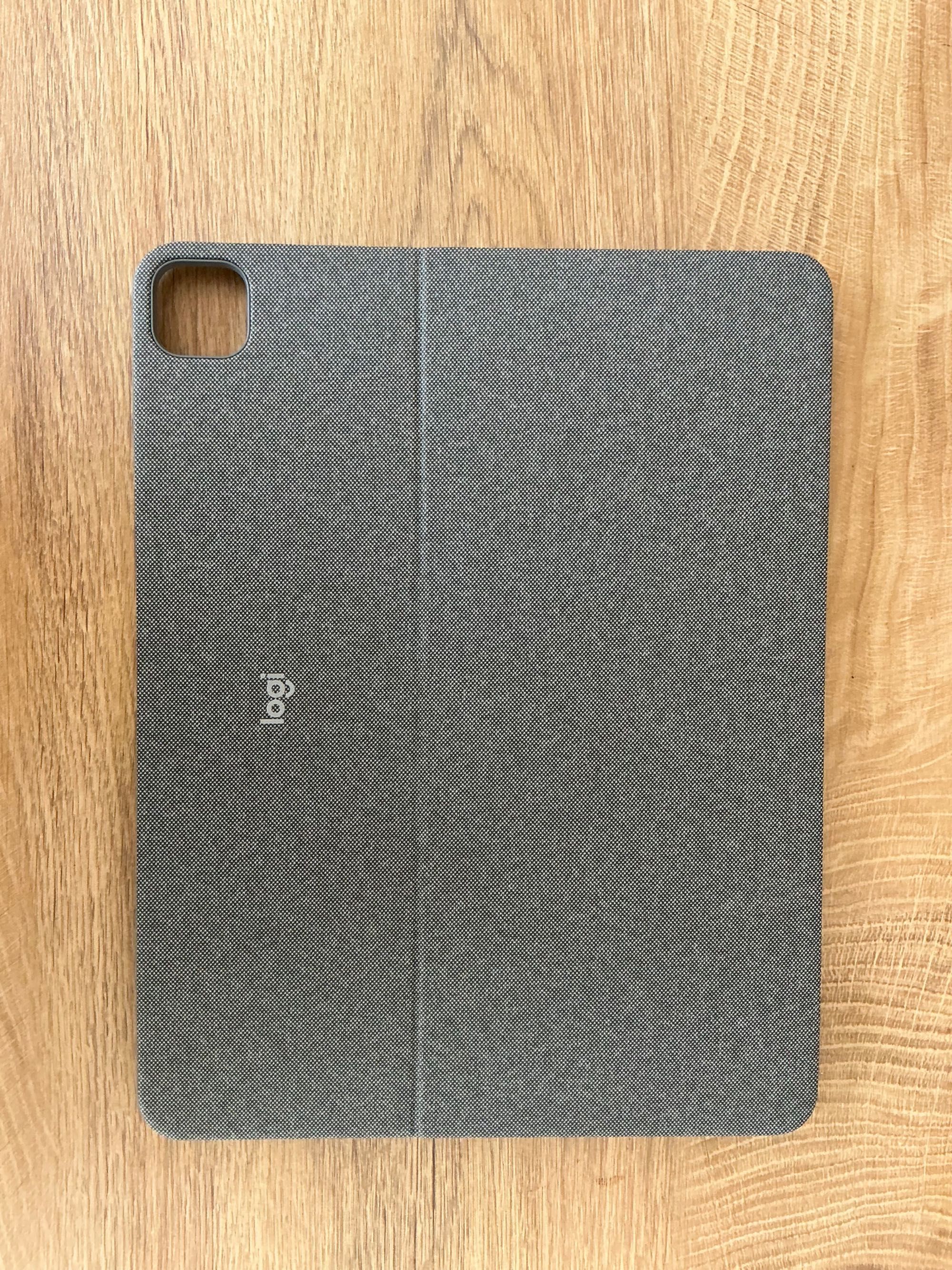 Husa Ipad cu tastatura logitech combo touch 12.9 5th
