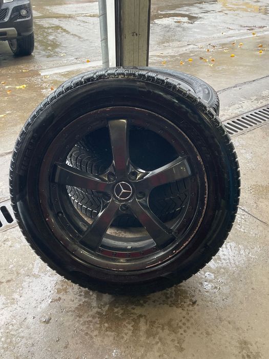 Джанти Мерцедес със зимни гуми
