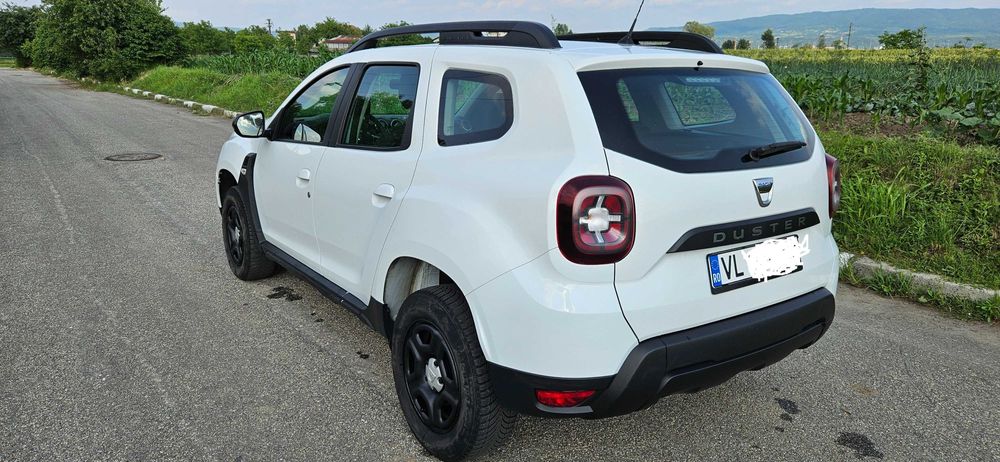 Duster in stare foarte buna si cu raport Car Vertical