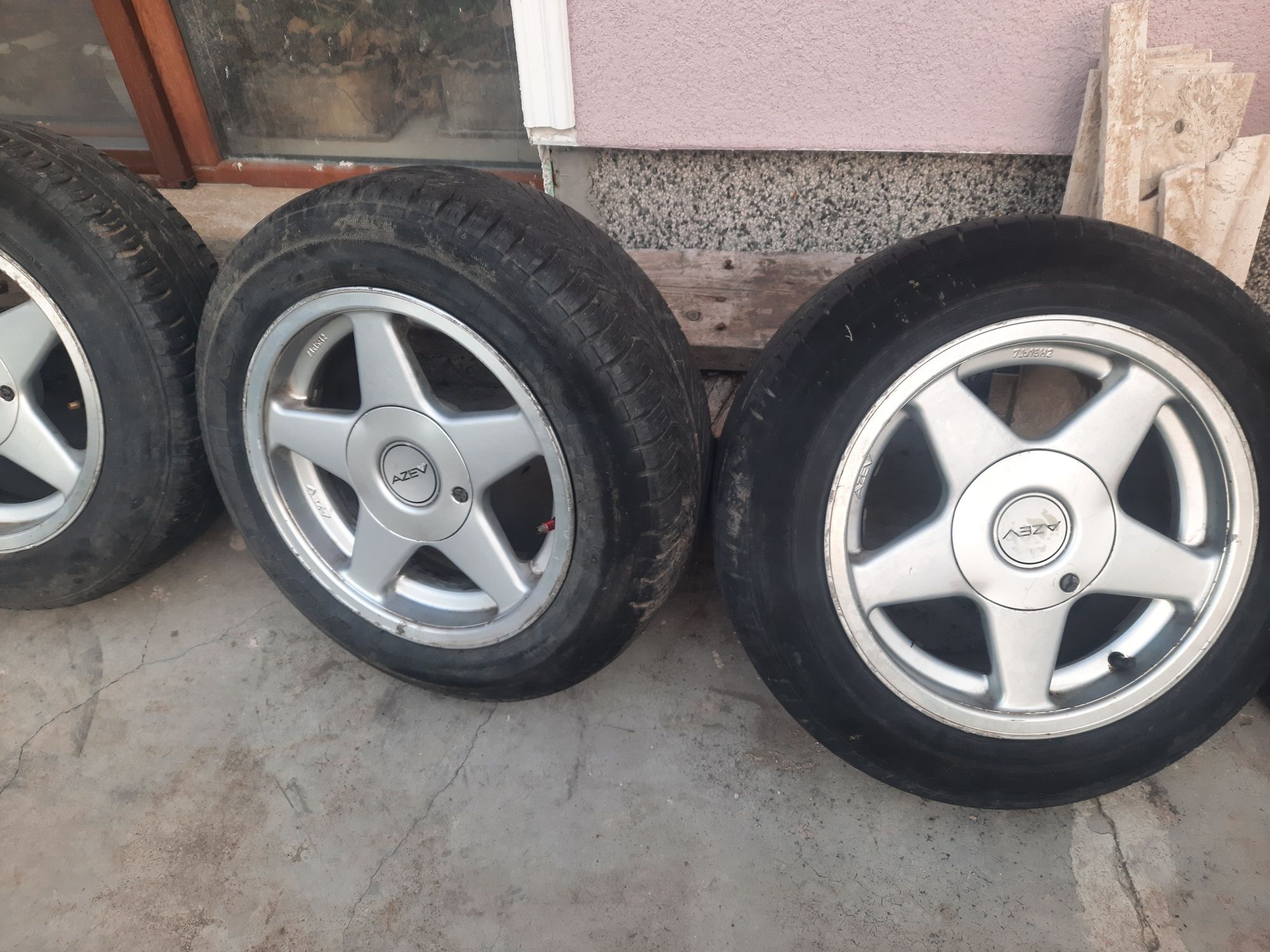 Ретро джанти AZEV 4×100 7J×15 ET 25 BMW E30