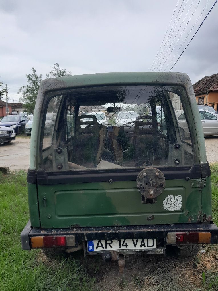 Suzuki samurai 1.3