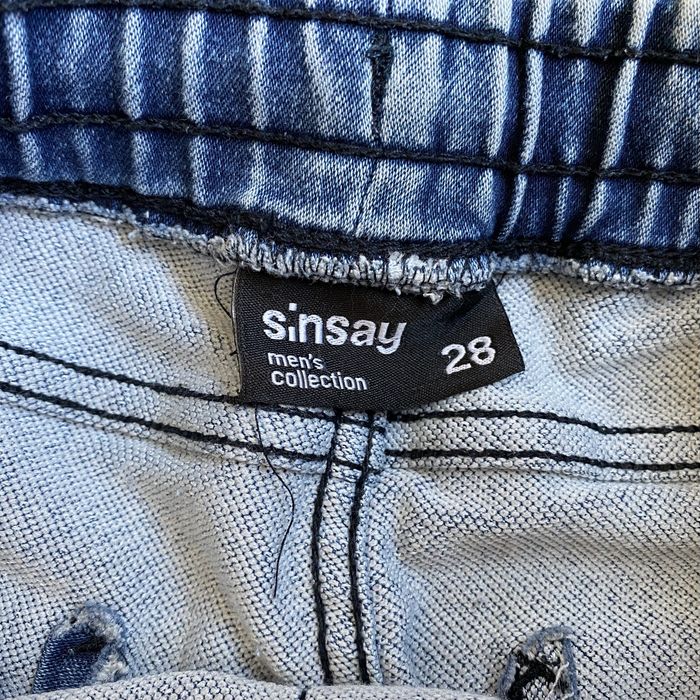 Pantaloni scurti (blugi) Sinsay, marime 28