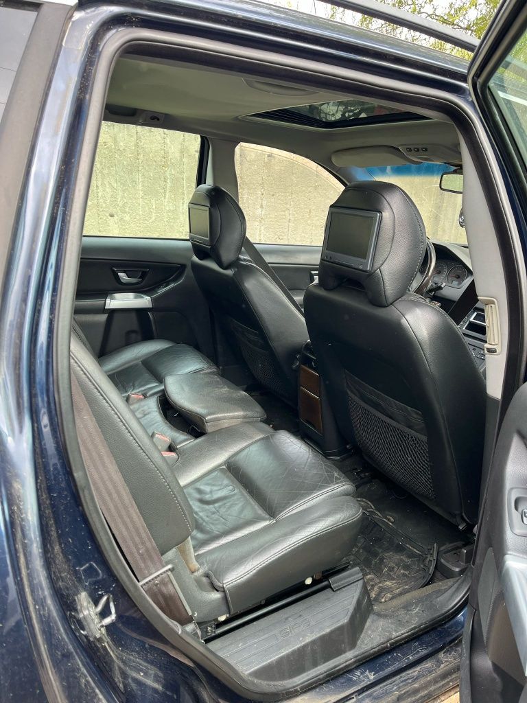Dezmembrez volvo xc 90 2.5 benzina turbo automat