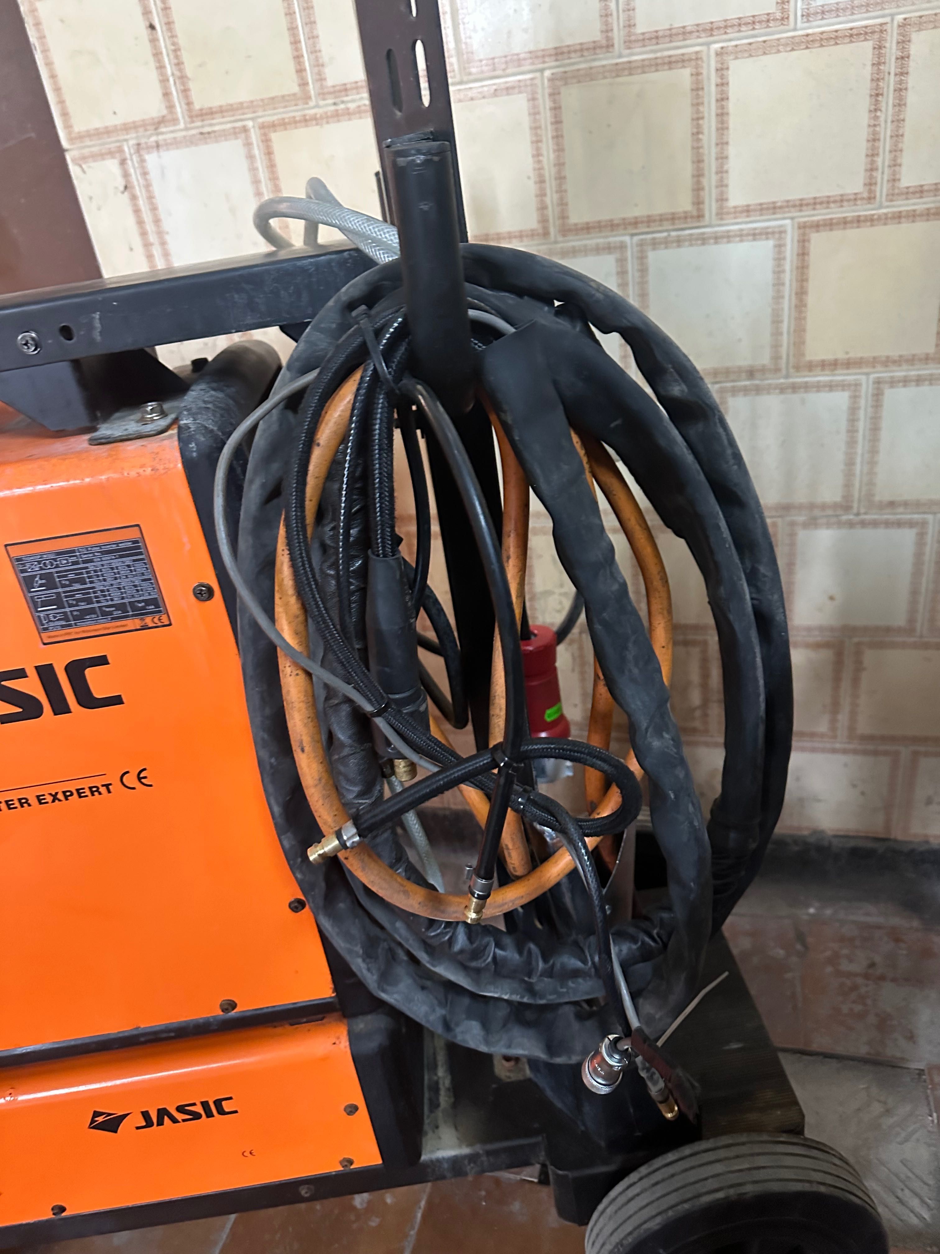 Jasic TIG 400 pulse - заваръчна машина, Аргон