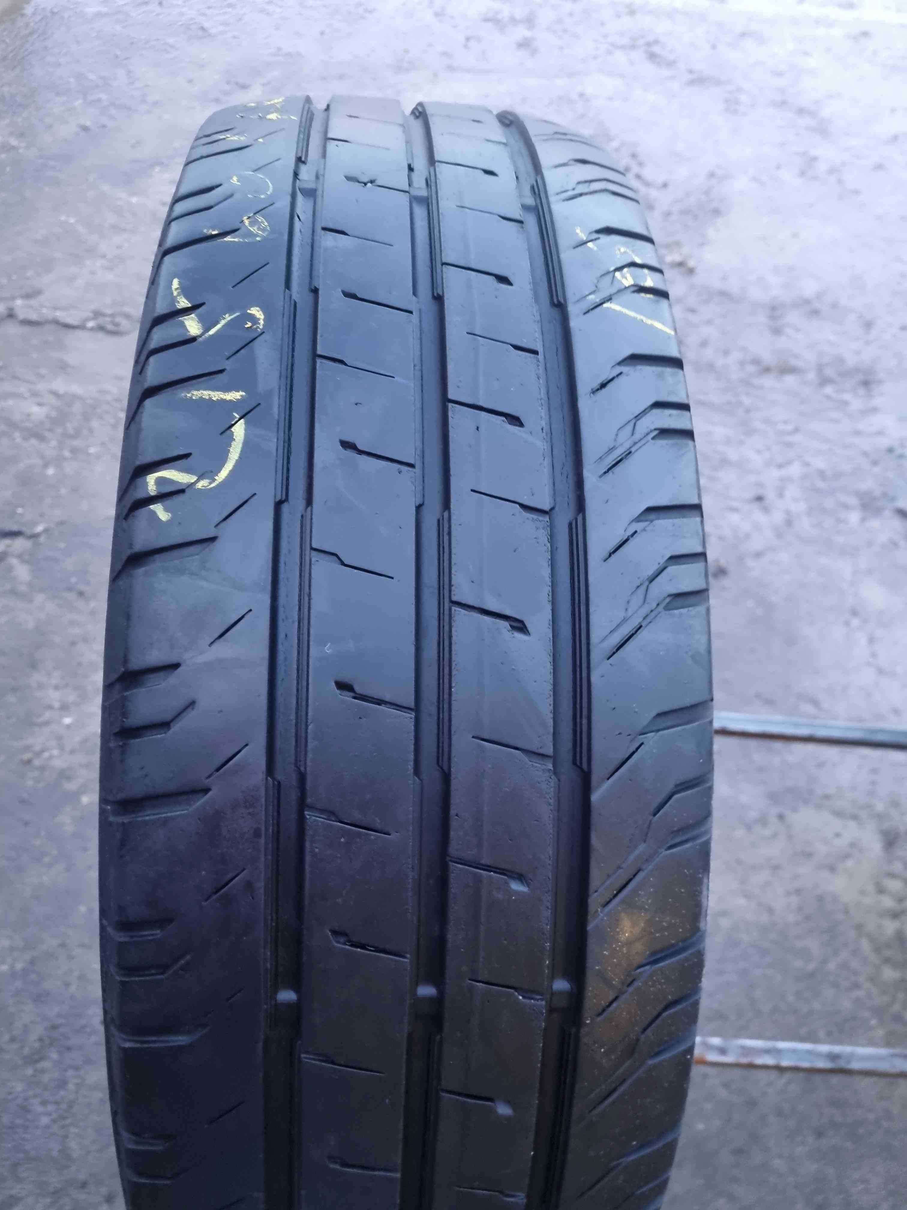 Anvelopa Vara 215/60 R17C CONTINENTAL ContiVanContact 200 109/107T