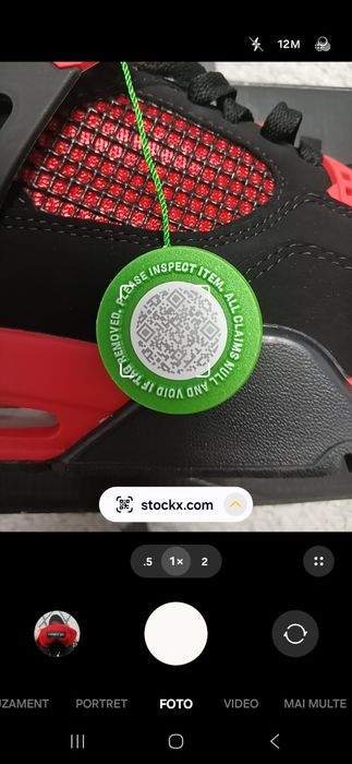 Air Jordan 4 × Red Thunder