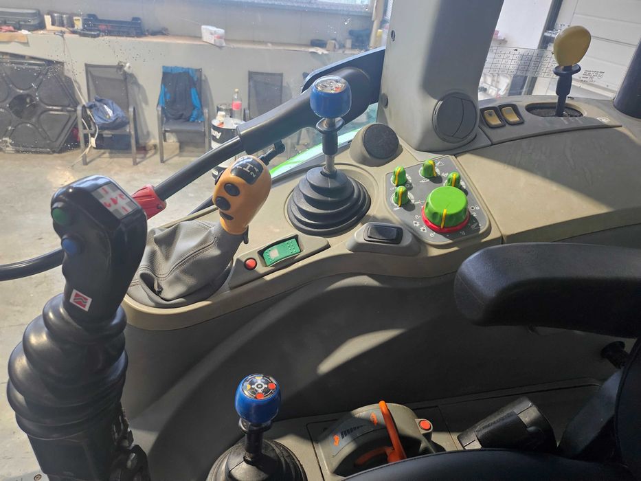 Tractor Deutz Fahr Agrotron K 420 cu incarcator frontal