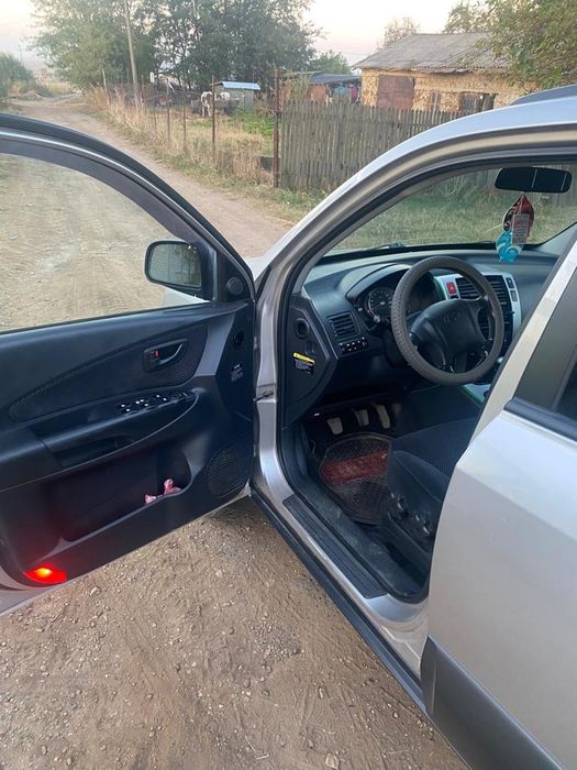 Hyundai tucson 2.0 CRDI 140cp