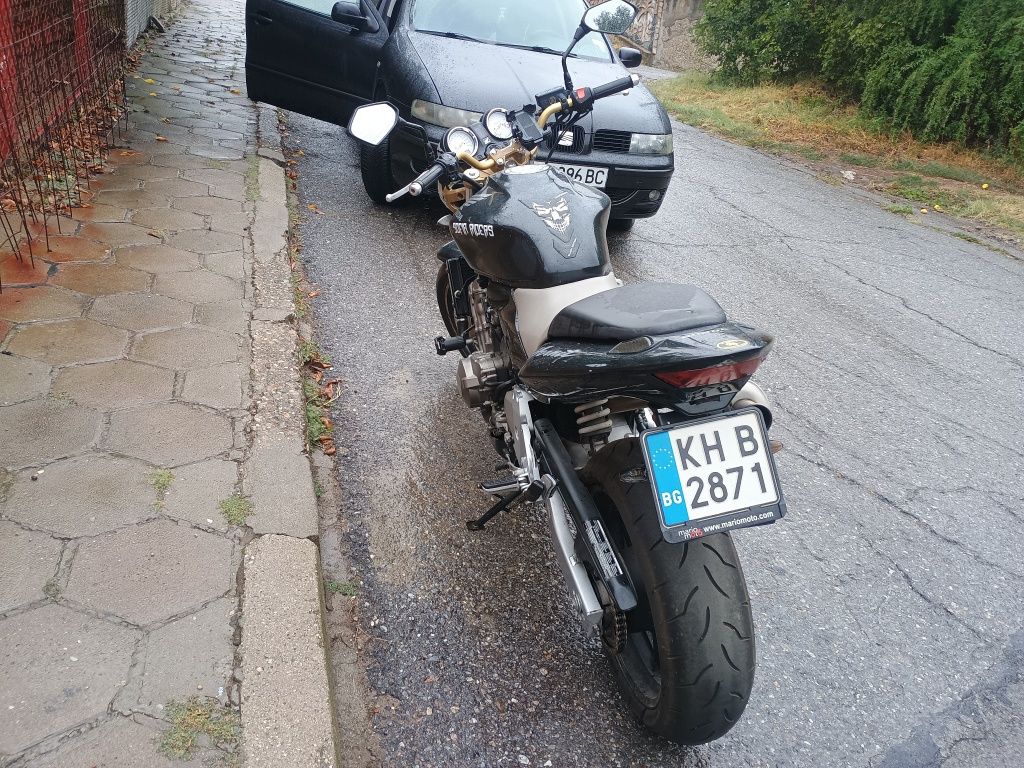 Honda hornet 600