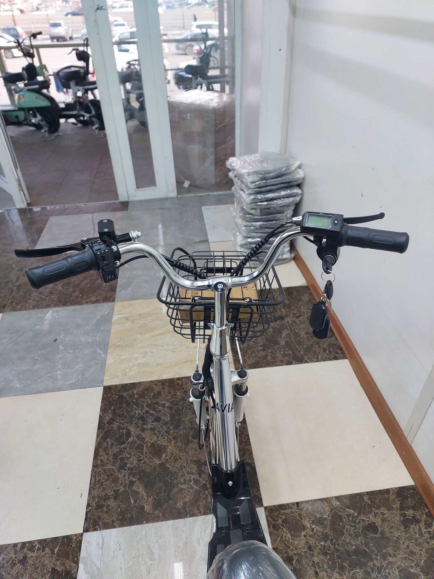 Электровелосипед электровелик велосипед электроскутер