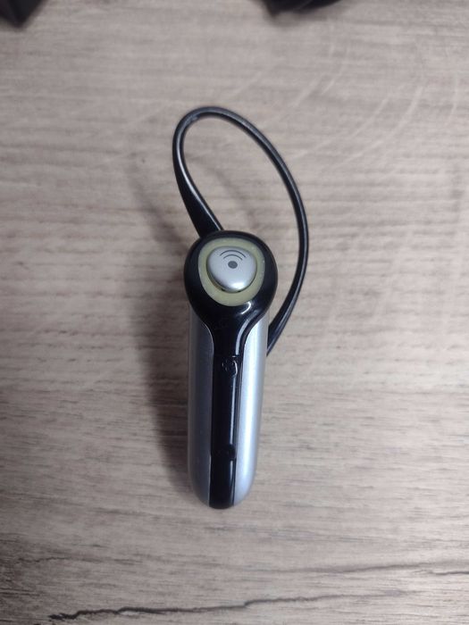 Plantronics Discovery 610