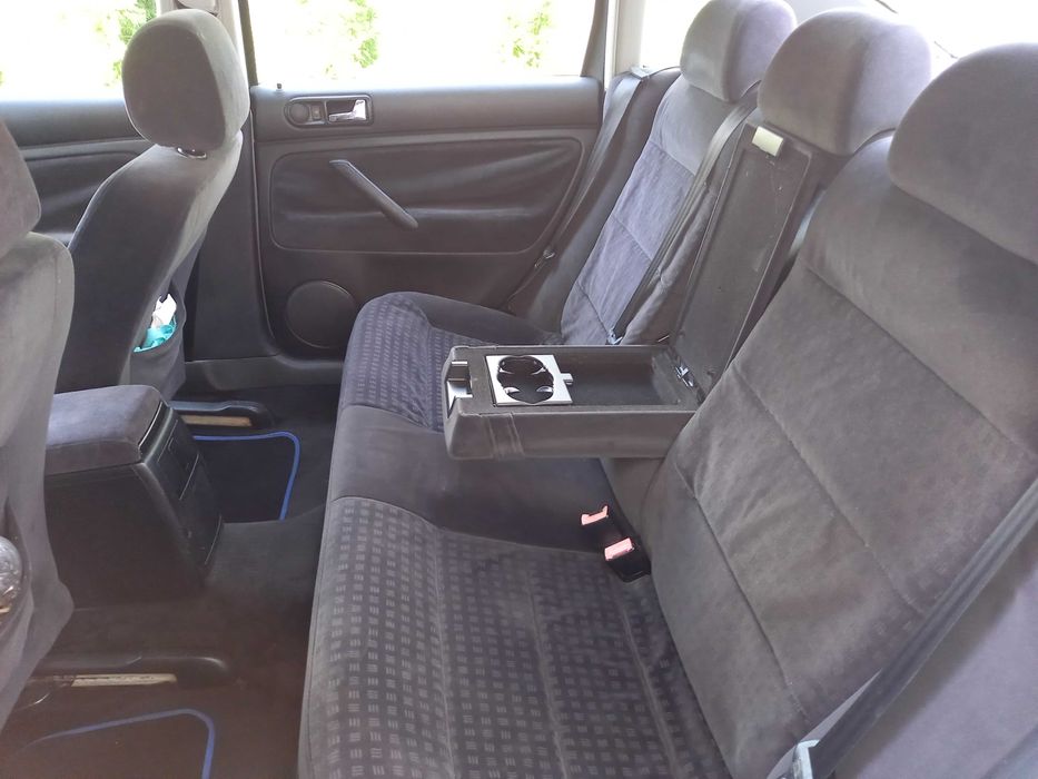 VW Passat 2002 Stare Foarte Bună Revizii la Zi