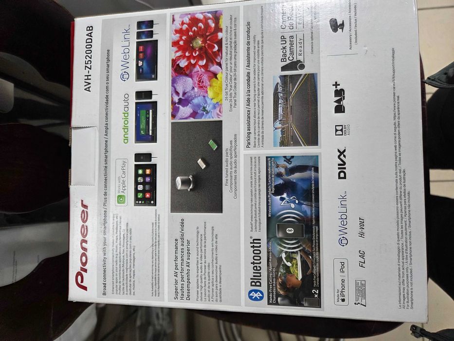 Navigație auto Pioneer AVH-Z5200DAB