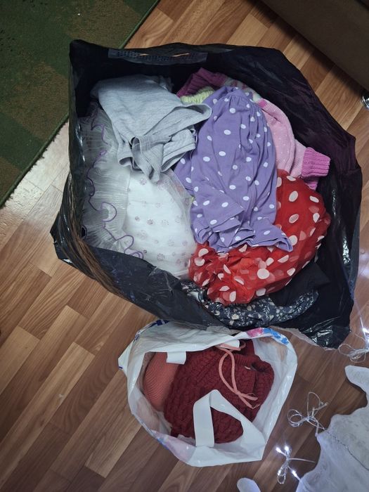 Отдам вещи б/у разные