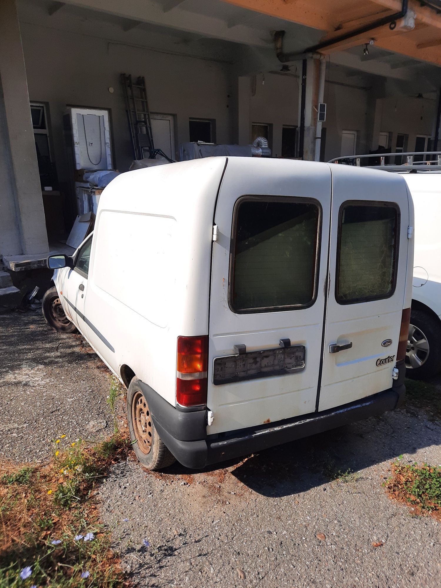 Ford Courier 1.9DI