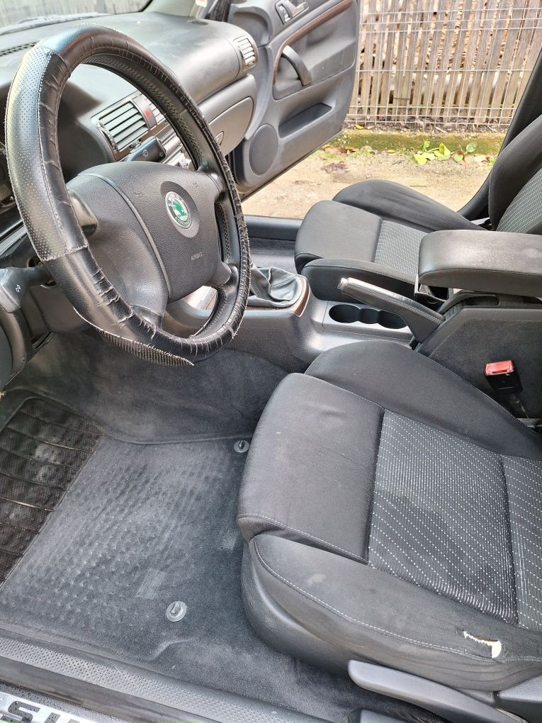 Skoda superb1  2007