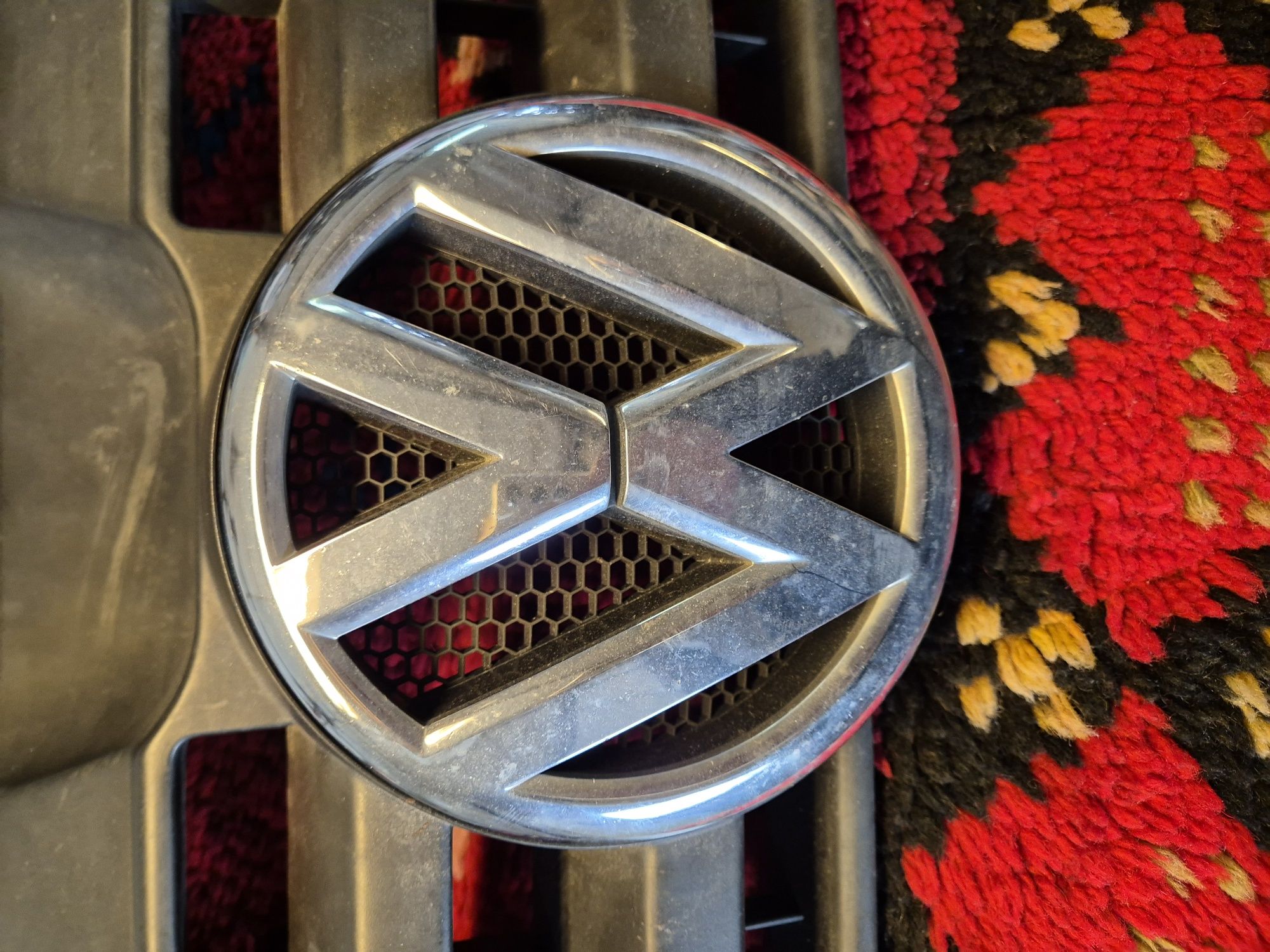 Оригинална Предна Решетка ЗА VW Транспортер Т5 фейс 2009- 2016г