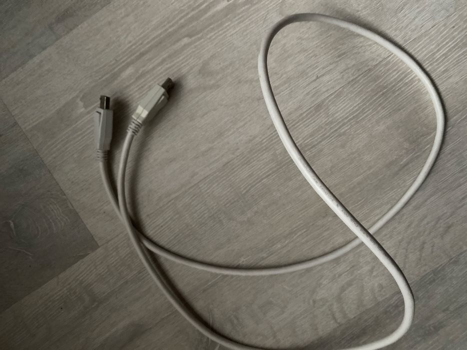 DisplayPort към HDMI + LG DisplayPort  към DisplayPort + VGA с HDMI