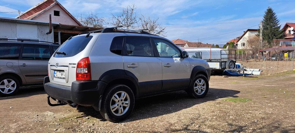 Hyundai Tucson 2.0 CRDi   Automat 4x4