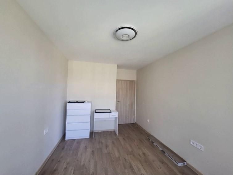 Дава се под наем Тристаен апартамент в София, Кръстова вада - 86 кв.м за 760 € - Снимка #5