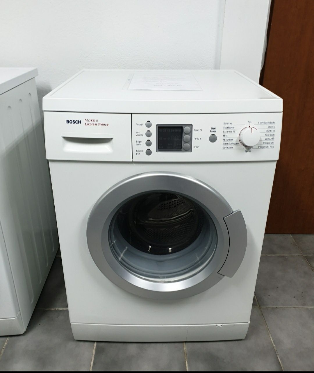 Masina de spălat rufe Bosch. Wae 66432