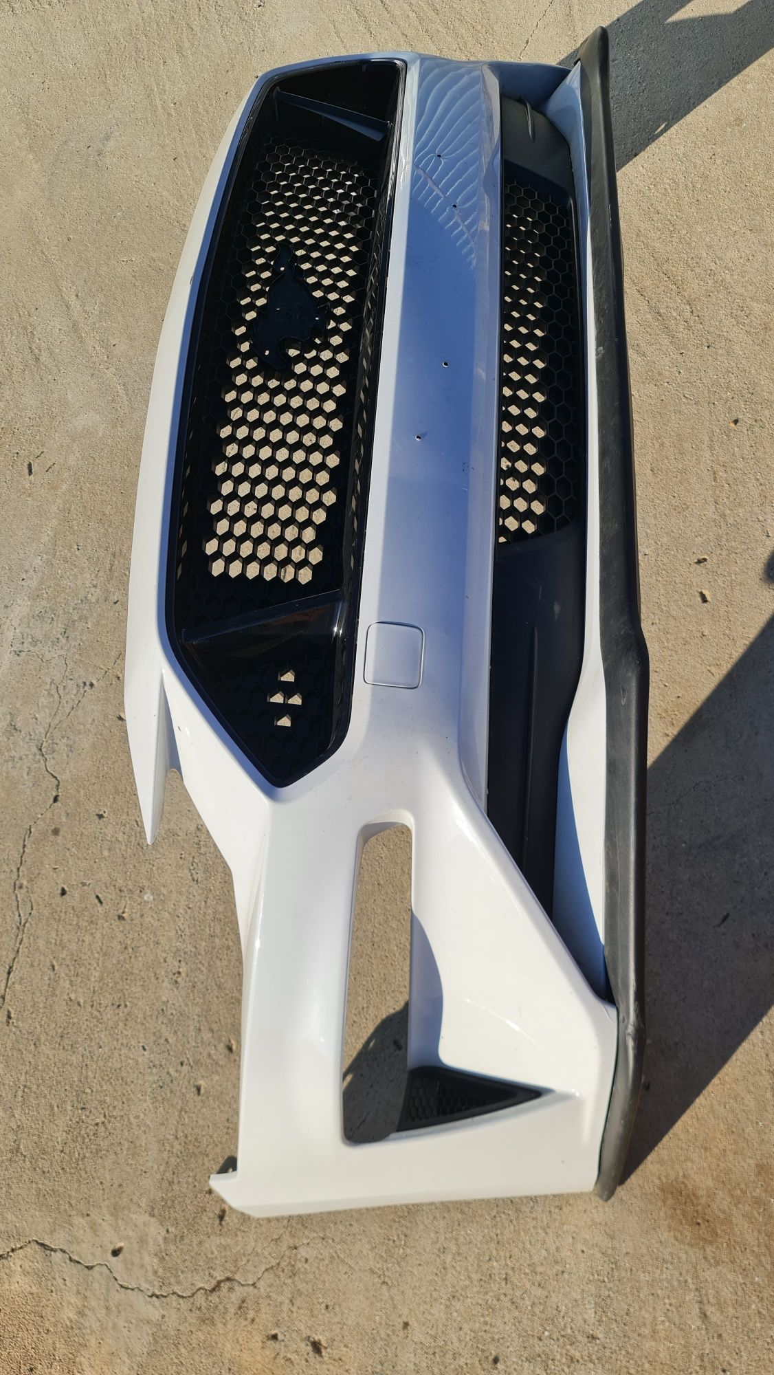 Spoiler bara fata grila completa Ford Mustang 6 VI facelift GT 6.0
