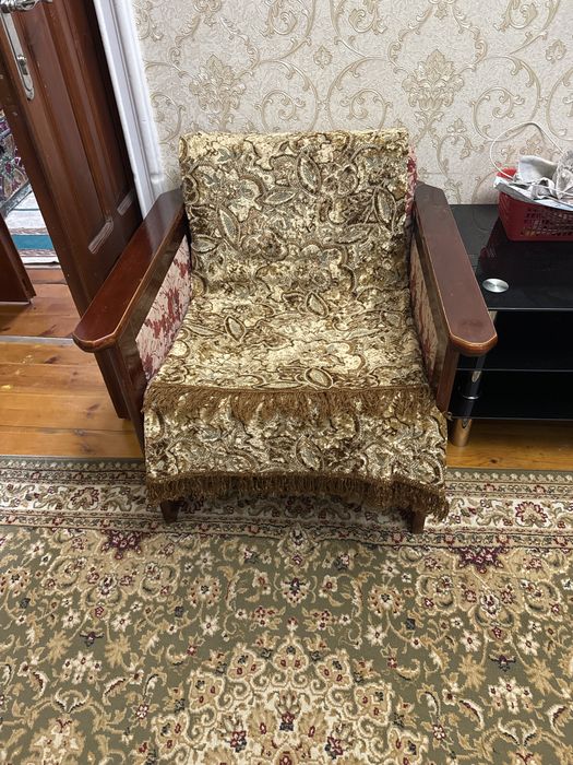 Кресло подставка сатылады