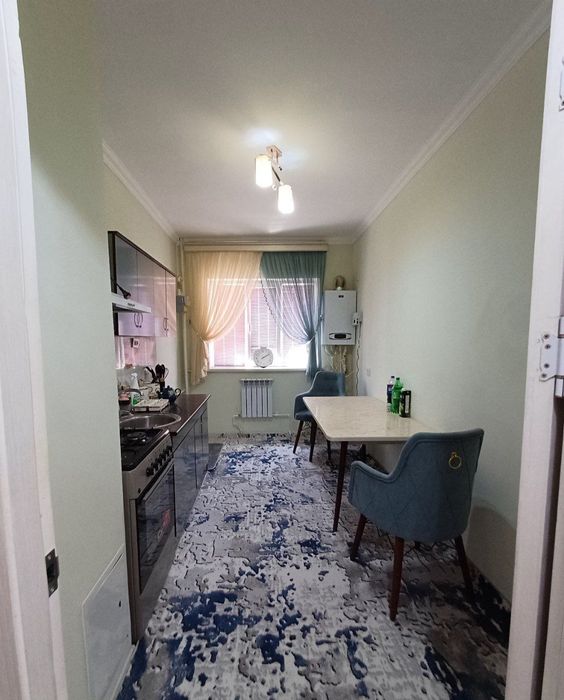 Shayhontahur xalqlar do'stligi metrosi yaqnda 1 xonali kvartira bo