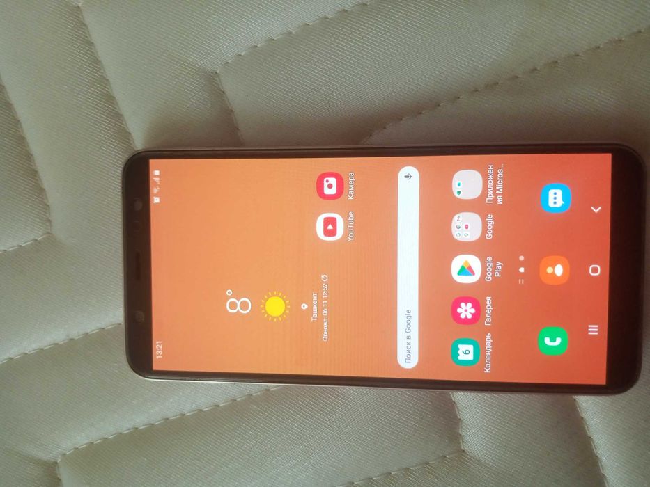 Продам телефон срочно