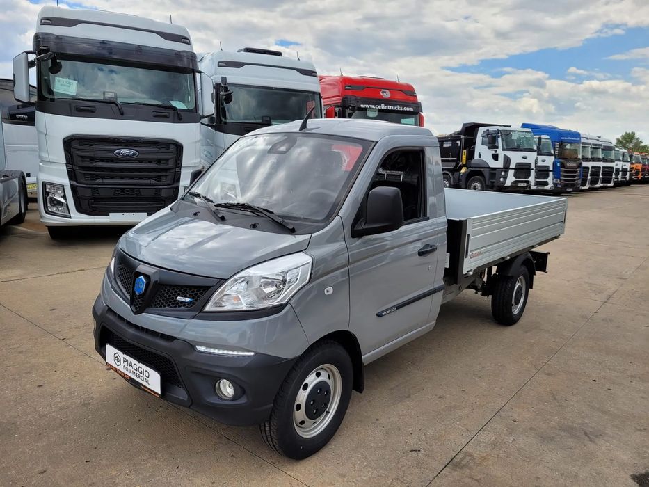 Piaggio Porter NP6 platforma cu obloane Piaggio NP6 Platforma Cucini - Made In Italy