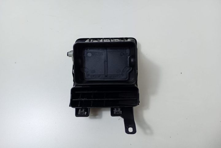 Grila ventilatie bord 1T0819704A Volkswagen VW Touran prima generatie