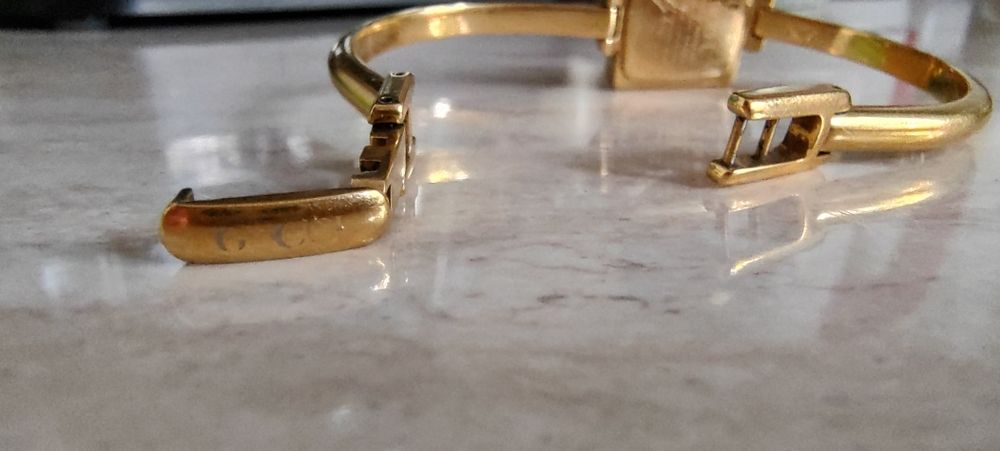 Ceas GUCCI placat aur