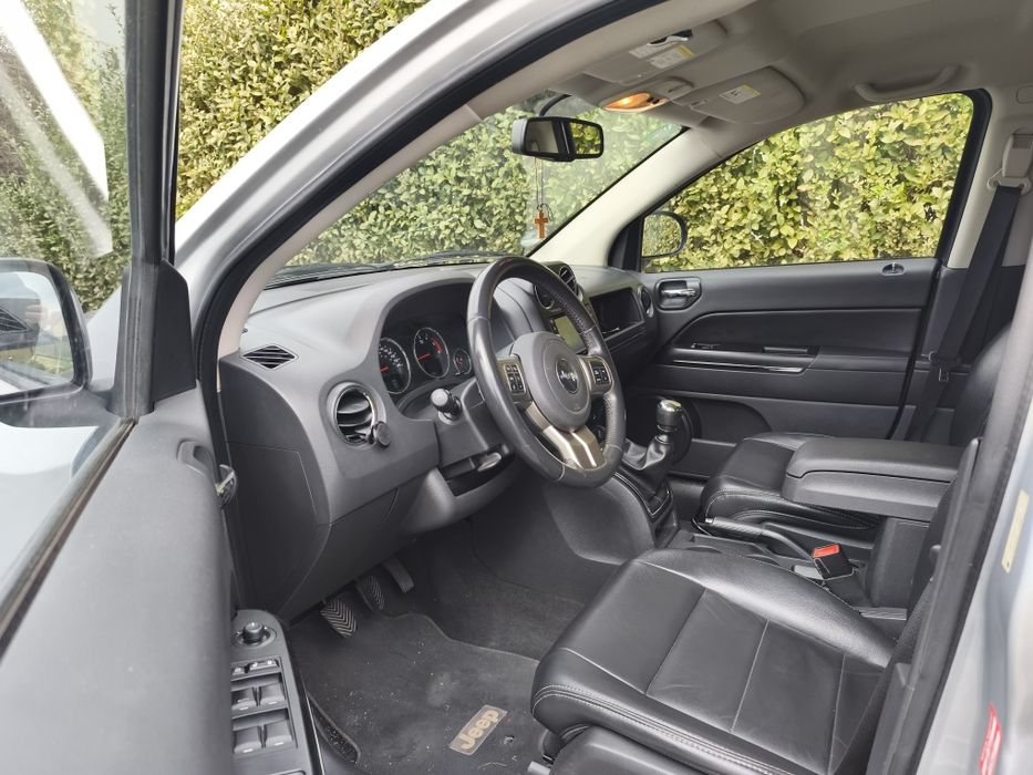 Vând Jeep Compass anul 2011 mașină foarte îngrijită!!!