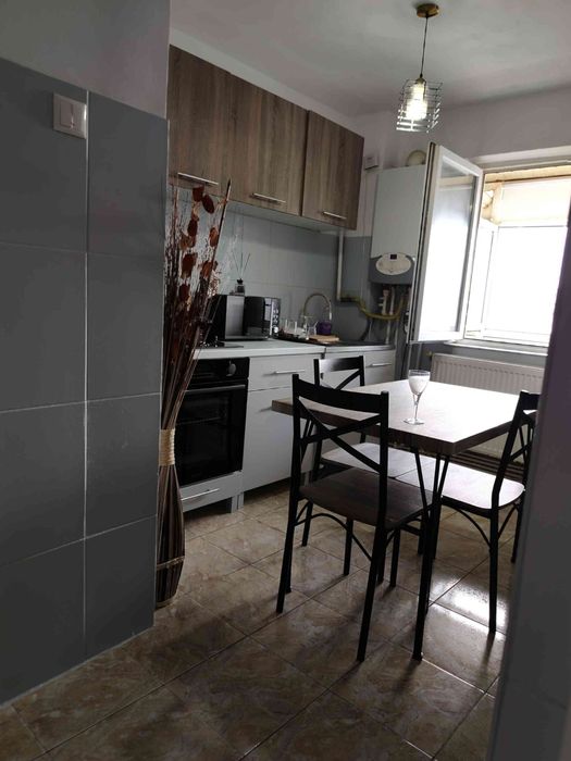 De vânzare Apartament 3 camere