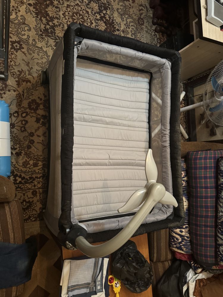 Детская кроватка Chicco