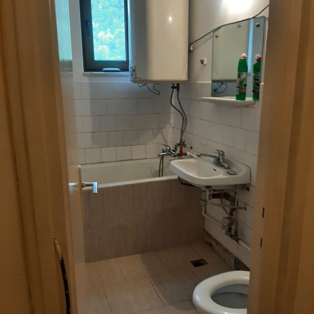 Vand apartament 2 camere confort 1