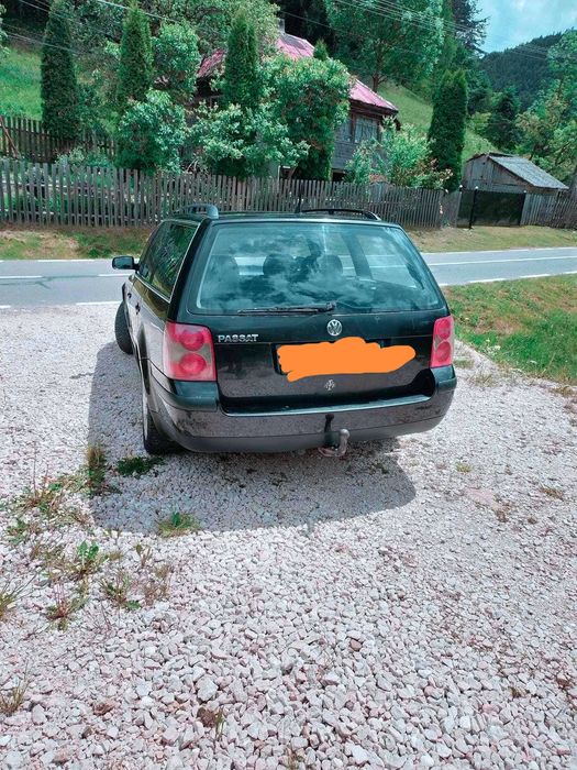 Vând pentru piese sau dezmembrez