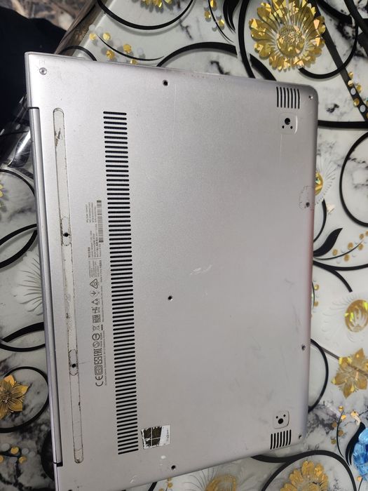 Laptop Lenovo 710S -13ILSK