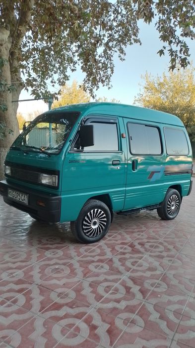 Дамас сотилади 2000 йил