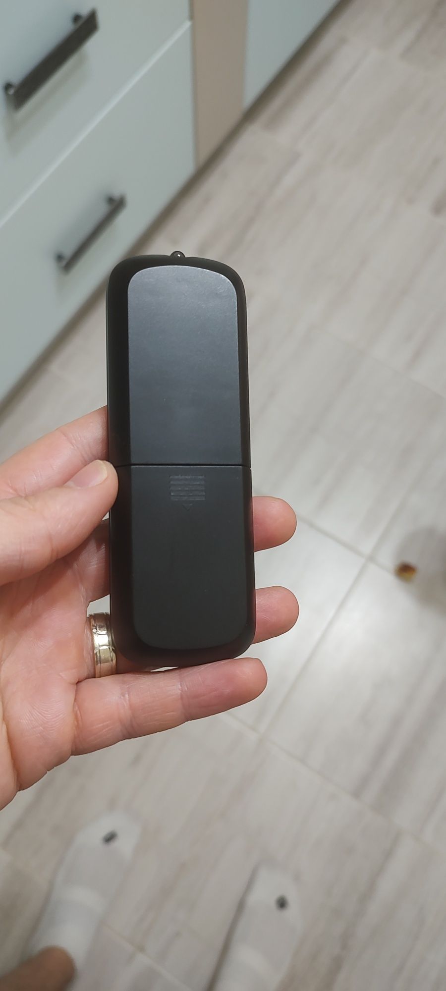 Telecomanda logitech z906