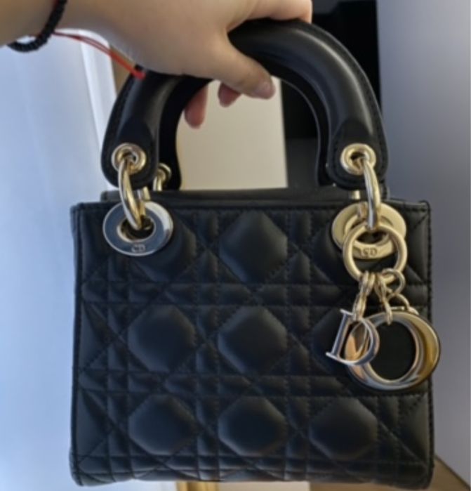 Vand geanta Lady Dior