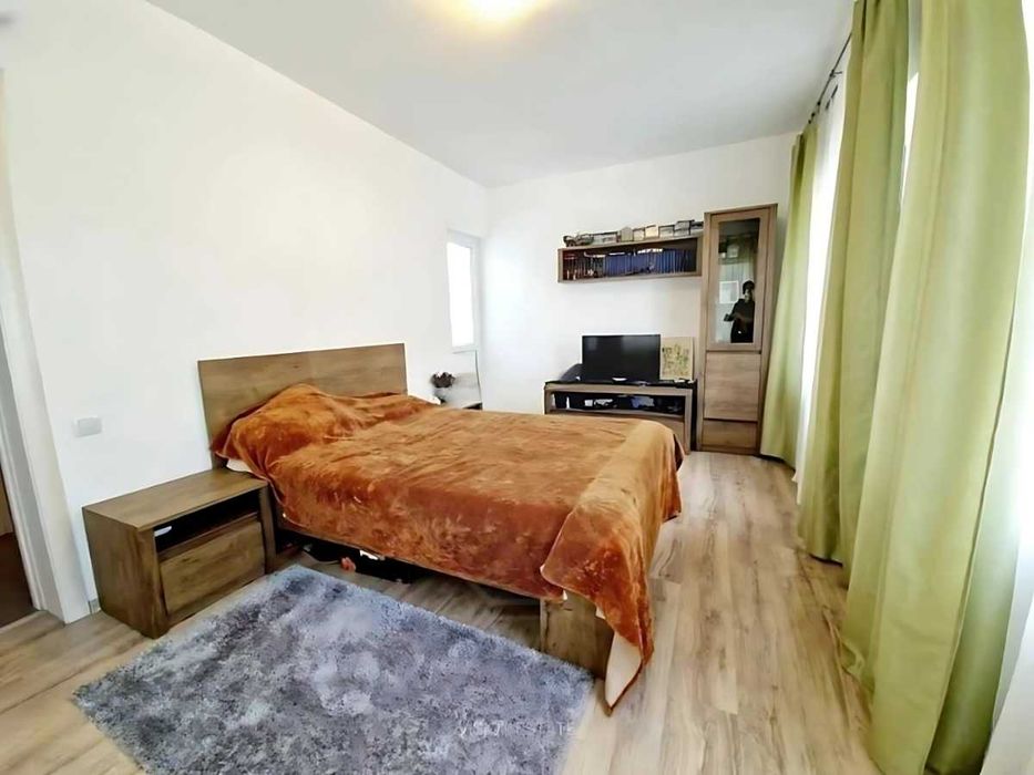 Casă D+P+E, 4 camere, 3 băi, 150 mp utili, curte 120 mp