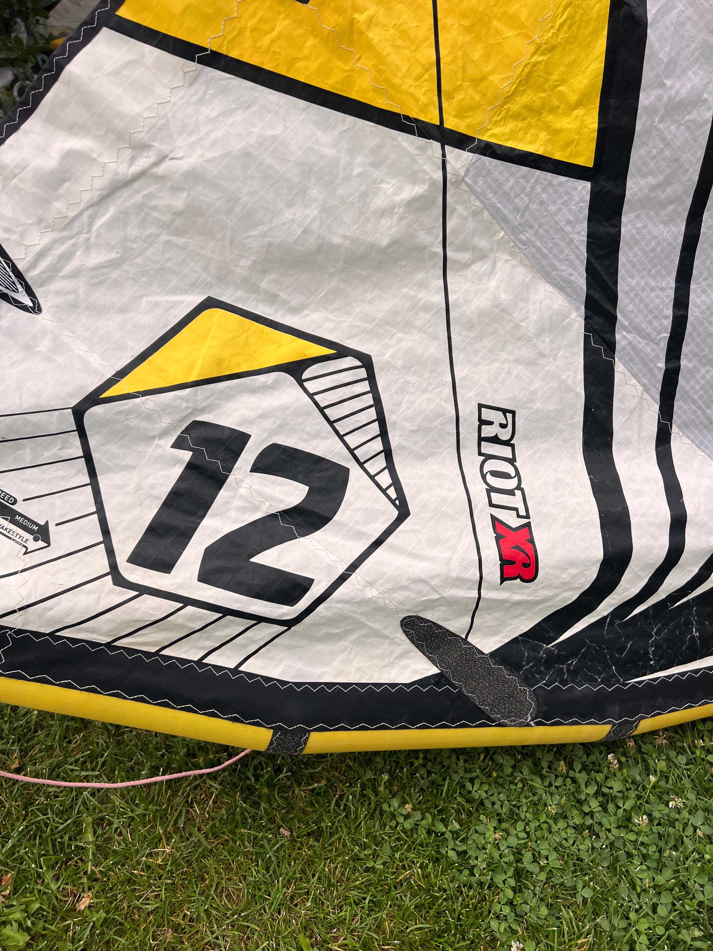 Pachet 3 Zmeie Core Kiteboarding + Bara - Stare buna