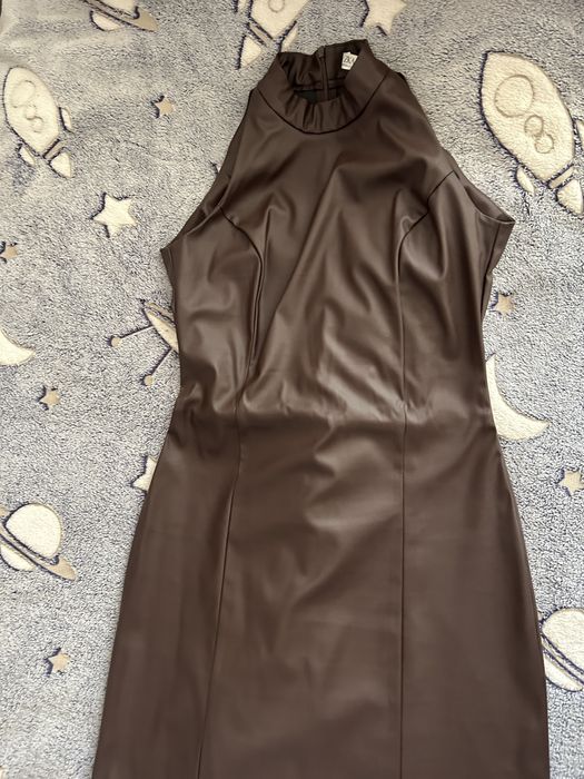 Кожанное платье. В отличном состоянии.