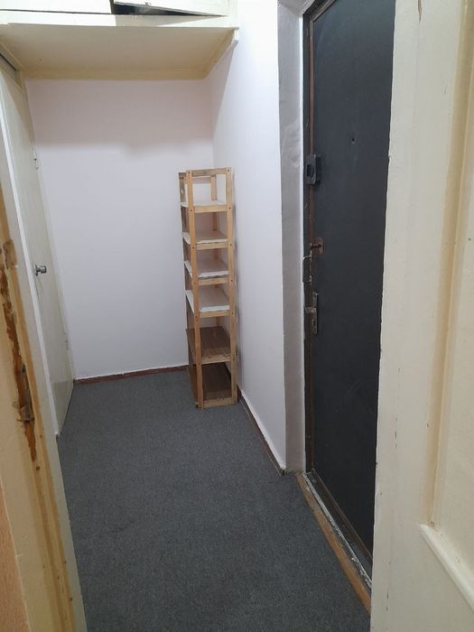 Mirzo Ulug'bek metroni oldida 1 xonali kvartira ijaraga beriladi