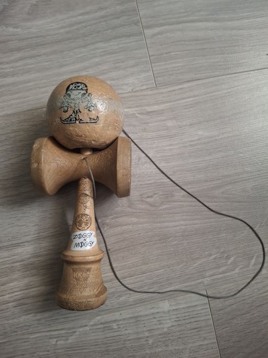 Kendama krom zoggy n' moggy