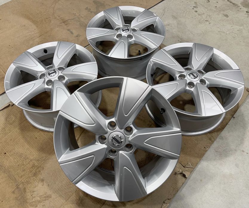 Jante Volvo 17 XC40 impecabile FACTURA