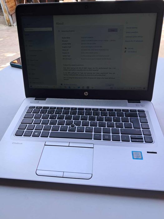 Laptop hp i5 nou