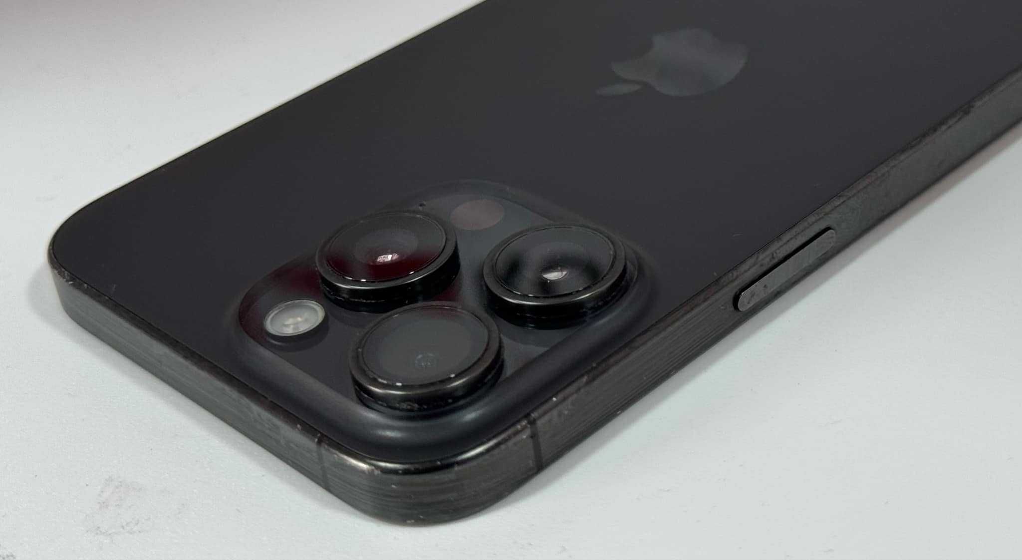Продавам Iphone 15 pro max 256/6gb black